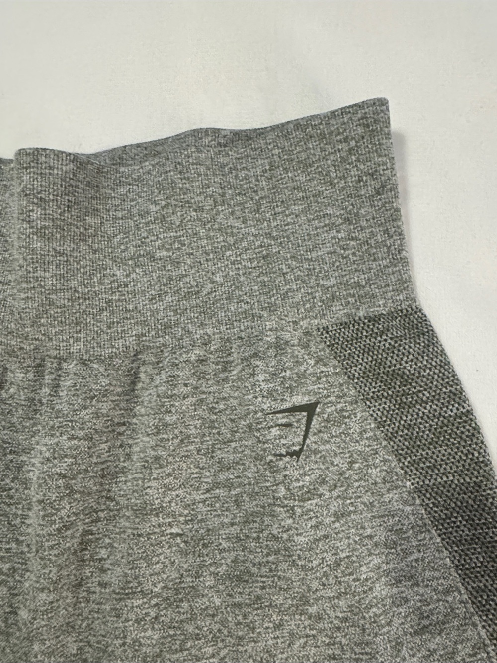 Gymshark Gray Seamless Sculpting Leggings - Picture 3 of 3